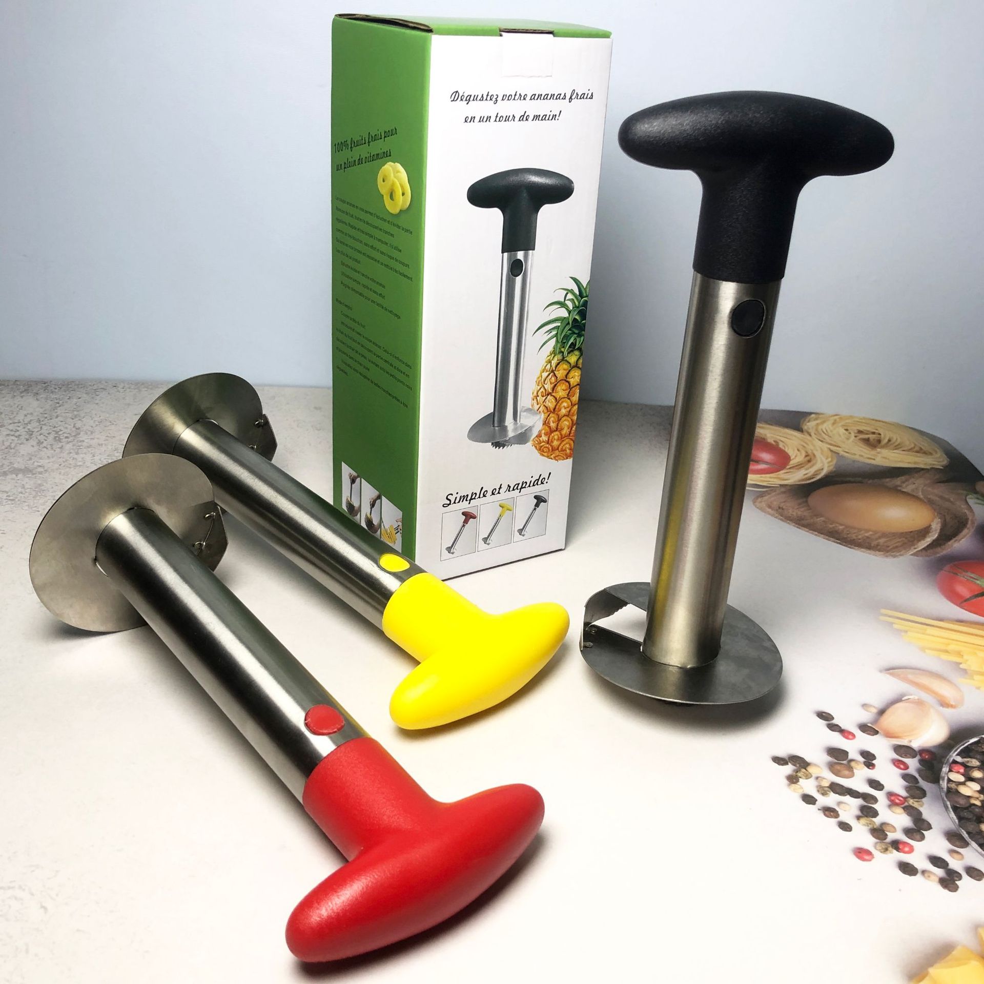 أداة متعددة الوظائف لتقشير وتق - مراجعة Pineapple Corer Slicer وسعره